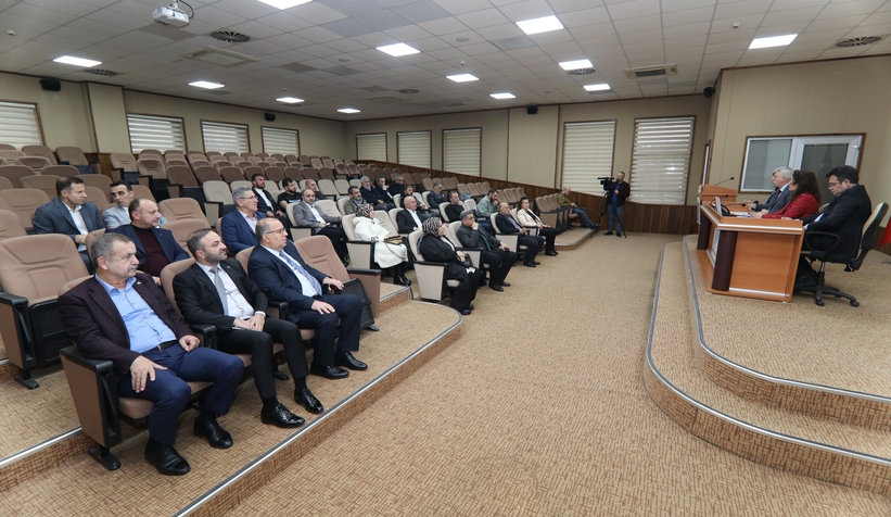 Erenler'de yılın son meclis toplantısı yapıldı