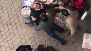 Erenlerde yumruklu ve küfürlü ‘park yeri’ kavgası