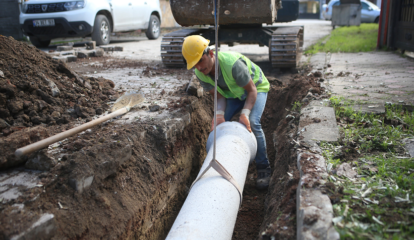 Erenler’e 9 bin 100 metrelik altyapı ağı kazandırıldı