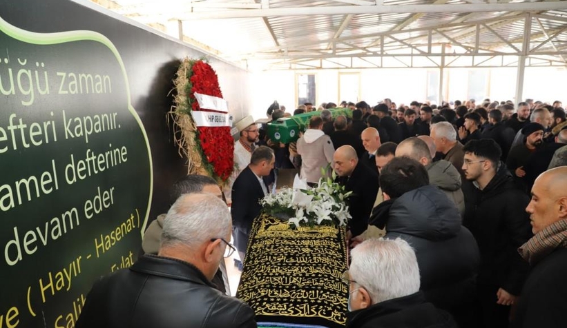 Eski belediye başkanı Sedat Büyük'e son görev