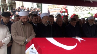 Eski Diyanet İşleri Başkanı Doğan toprağa verildi