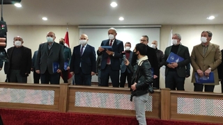 Esnaf alacaklıların yüzüne bakamıyor