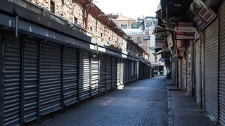 Esnaf bayramdan önce açılma talep ediyor