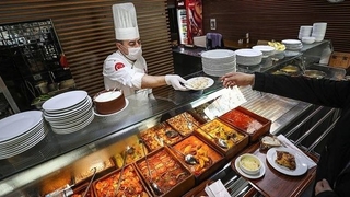 Esnaf1MarttaAçıyor hasthagı gündem oldu