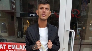 Ev arkadaşı tarafından bıçaklanarak öldürüldü