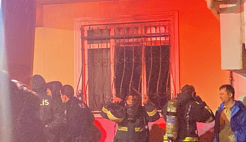 Ev sahibine kızdı, evi kundakladı