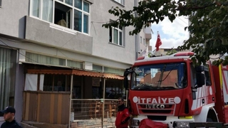 Ev yangınında 17 yaşındaki genç kızın şüpheli ölümü