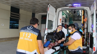 Evdeki kokudan 5 kişilik aile zehirlendi