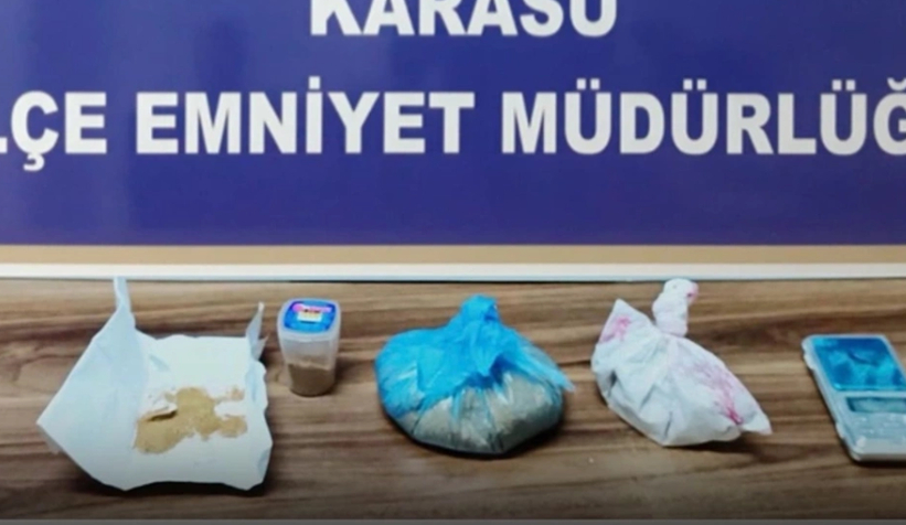 Evinden uyuşturucu çıktı