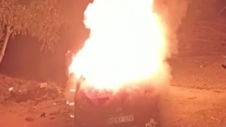 Evini kurşunladılar, arabasını yaktılar