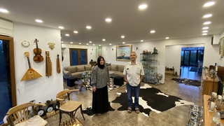 Evini müzeye çevirdi