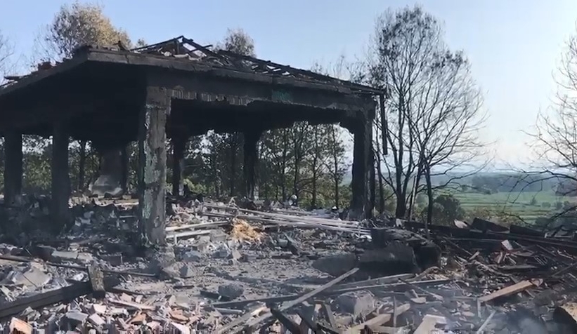 Fabrikadan geriye beton bloklar kaldı