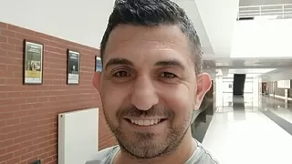 Fakültede kalp krizi geçiren genç memur öldü
