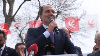 Fatih Erbakan Geyve'de konuştu: MHP'yi geride bıraktık