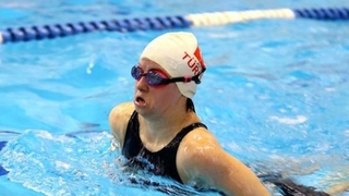 Fatma altın madalya için kulaç atacak