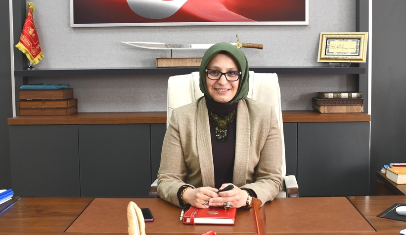 Fazilet Durmuş: Kâbe Kutsalımızdır, Türkçe Benliğimizdir