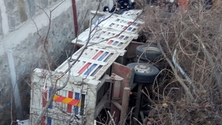 Feci kaza Akyazılı karı koca yaralandı