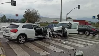 Feci kaza: Kafa kafaya çarpıştılar