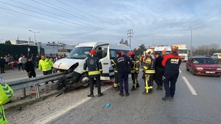 Feci kaza: Sürücünün bacağı koptu