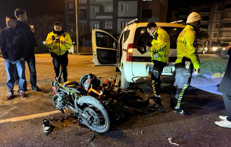 Feci kazada motosikletli ağır yaralandı