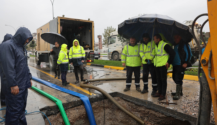 Ferizli’nin içme suyu hattı için Büyükşehir seferber oldu