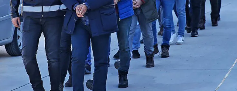 FETÖ operasyonu: 64 gözaltı