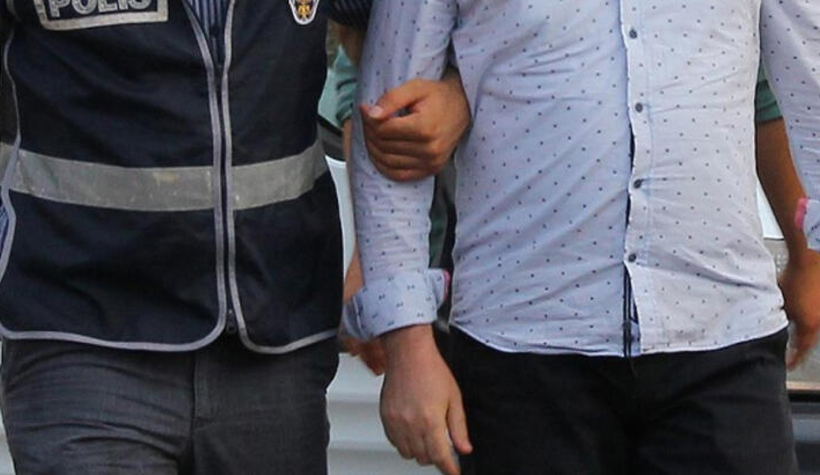 FETÖ operasyonunda doktor gözaltına alındı