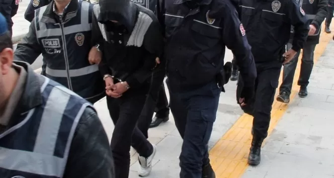 FETÖ’ye operasyon:22 gözaltı