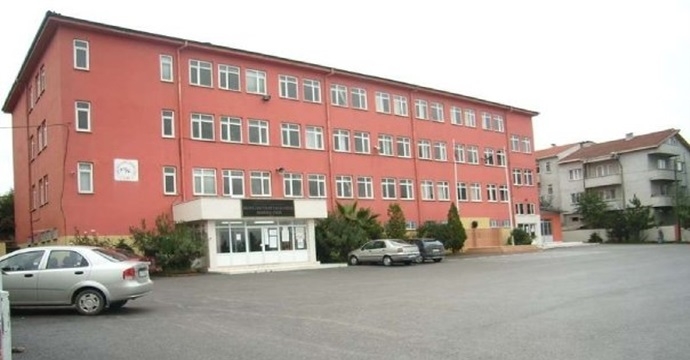 Figen Sakallıoğlu Anadolu Lisesi’ni meclis gündemine taşıdı