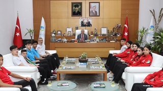 Filistinli karateciler, Sakarya’da tecrübelerini paylaştı