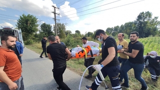 Fırında maske kavgası; Aracı üzerine sürüp yaraladı