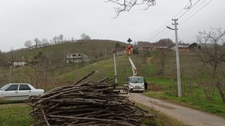 Fırtına Akyazı'yı vurdu