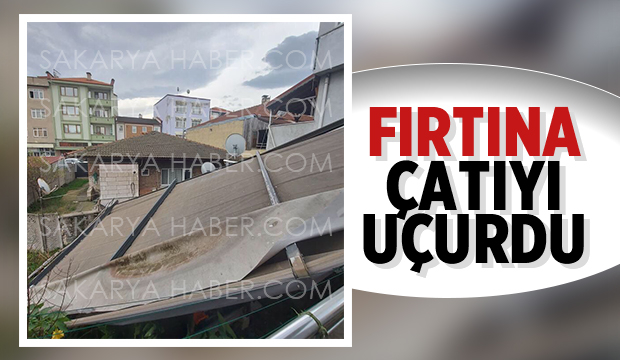 Fırtınada evin çatısı uçtu