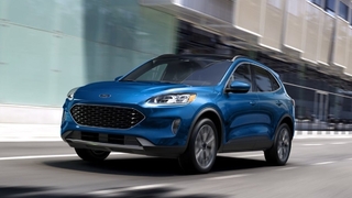 Ford, yangın riski nedeniyle binlerce otomobilini geri çağırdı