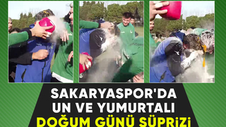 Futbolcu ve antrenöre un ve yumurtalı doğum günü sürprizi