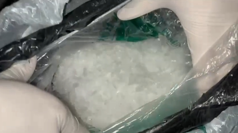 1 Kilo metamfetamin ile yakalandı