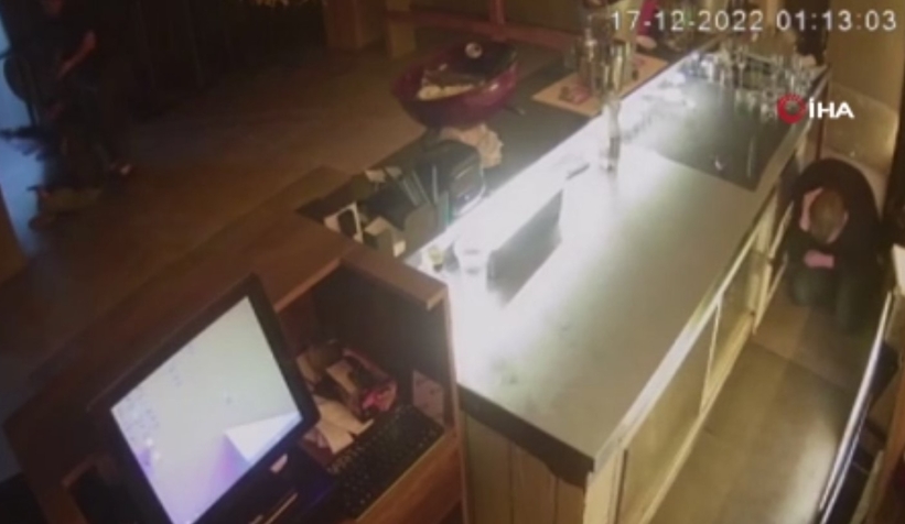 1 kişinin öldüğü çatışma kamerada: Dakikalarca böyle çatıştılar