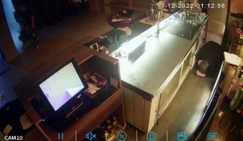 1 kişinin öldüğü çatışma kamerada: Dakikalarca böyle çatıştılar