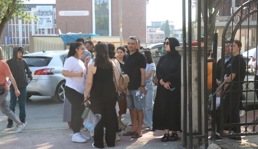 1 milyonu aşkın 8. sınıf öğrencisi bugün LGS sınavına girdi