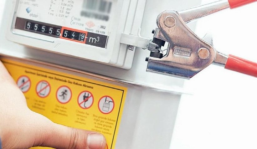 10 günlük bebeği olan ailenin doğalgazı kesildi