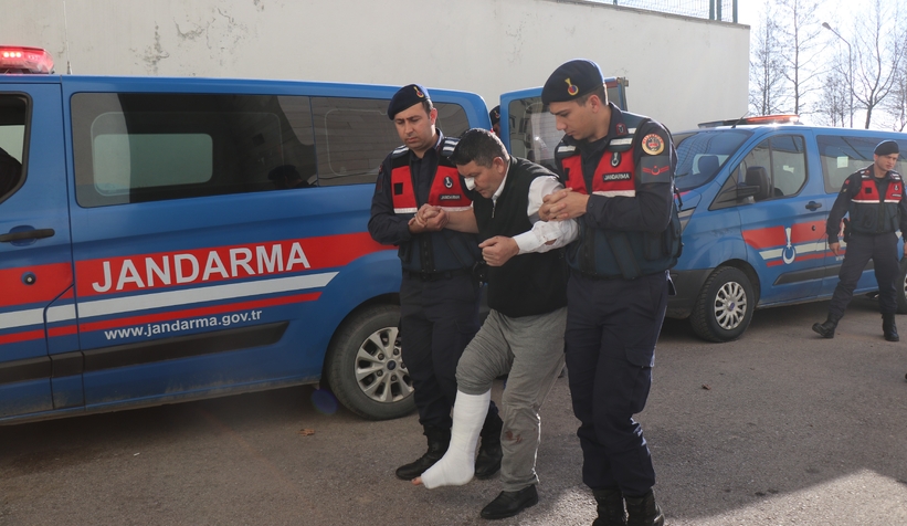 10-kisinin-oldugu-kazada-soforler-adliyeye-sevk-edildiuvlsnzzwn1