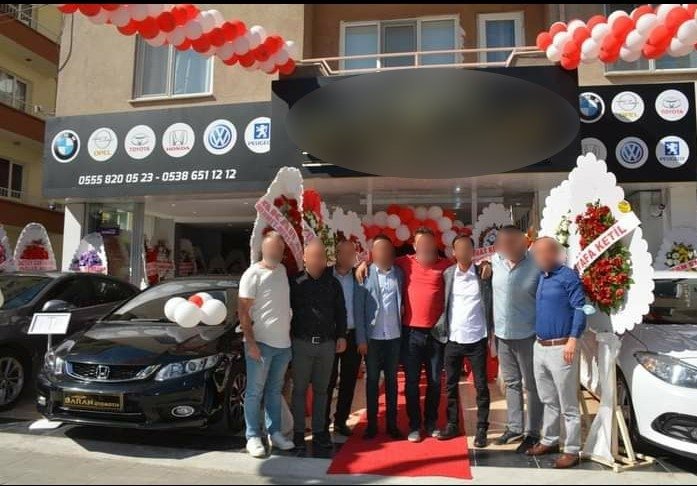 Ağlaya ağlaya ceza evine gitti