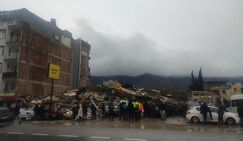 10 Şehri vuran depremden fotoğraflar