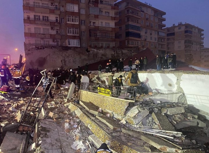 10 Şehri vuran depremden fotoğraflar