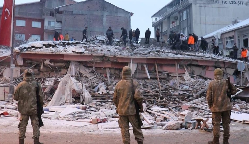 10 Şehri vuran depremden fotoğraflar