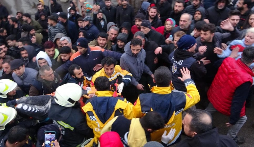 10 Şehri vuran depremden fotoğraflar