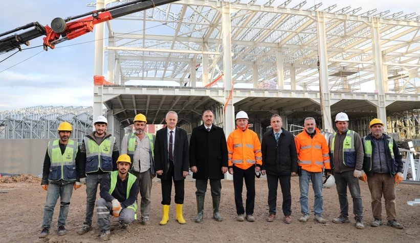 100 Yataklı Acil Durum Hastanesi inşaatında inceleme yaptılar