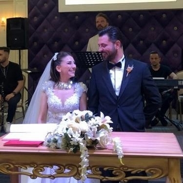 11-gunluk-evli-cifti-olum-ayirdi-geriye-dugun-goruntuleri-kaldiatvsoggrzt