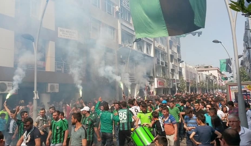 11 yıllık özlem sona erdi, taraftar sokağa döküldü