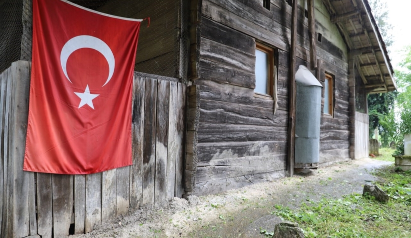 1400'lü yıllarda inşa edilen Kelpaşa Camisi koruma bekliyor